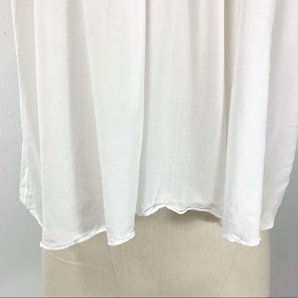 Aritzia- Talula White Off Shoulder Top Size Small - Picture 6 of 7